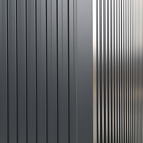 外壁の内側にある、暮らしを守る。